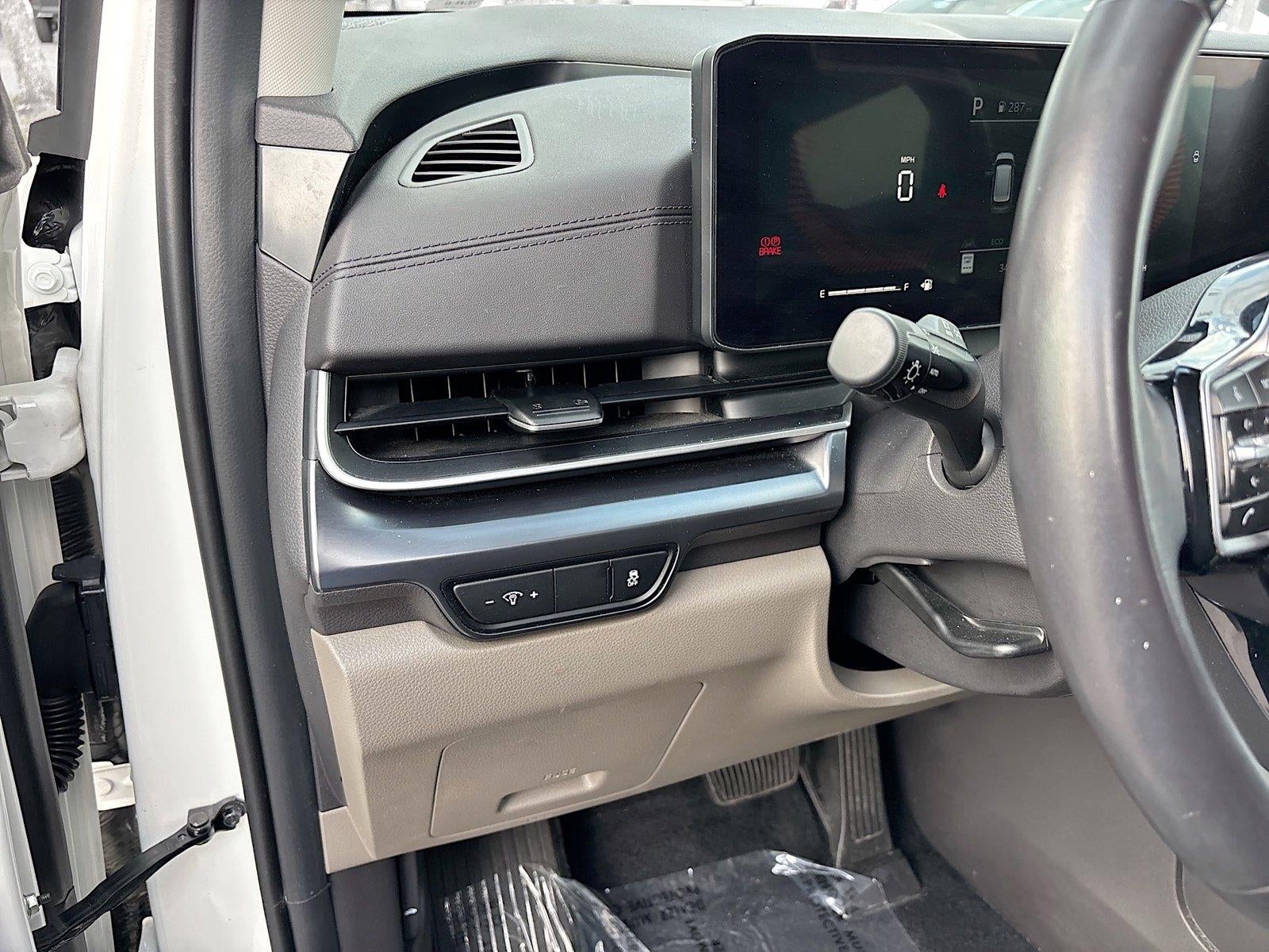 2025 Kia Carnival LXS