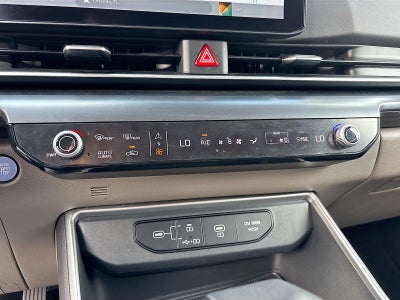 2025 Kia Carnival LXS