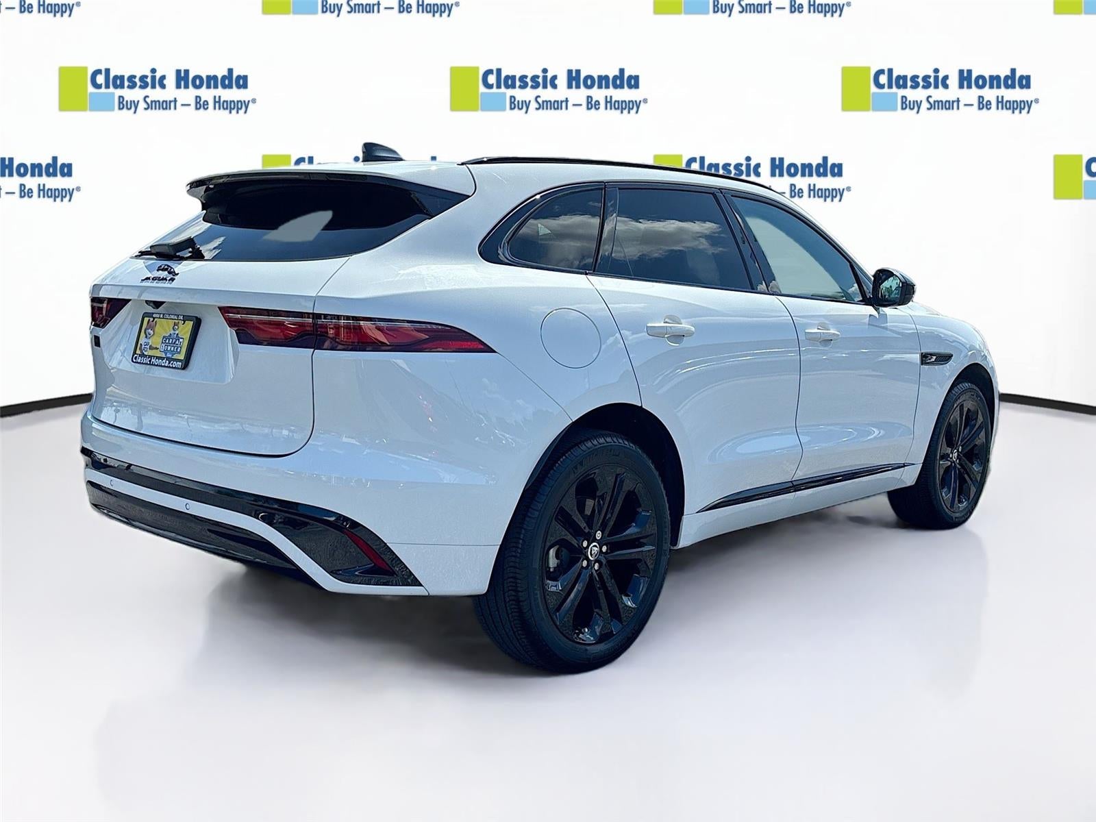 2024 Jaguar F-PACE R-Dynamic S