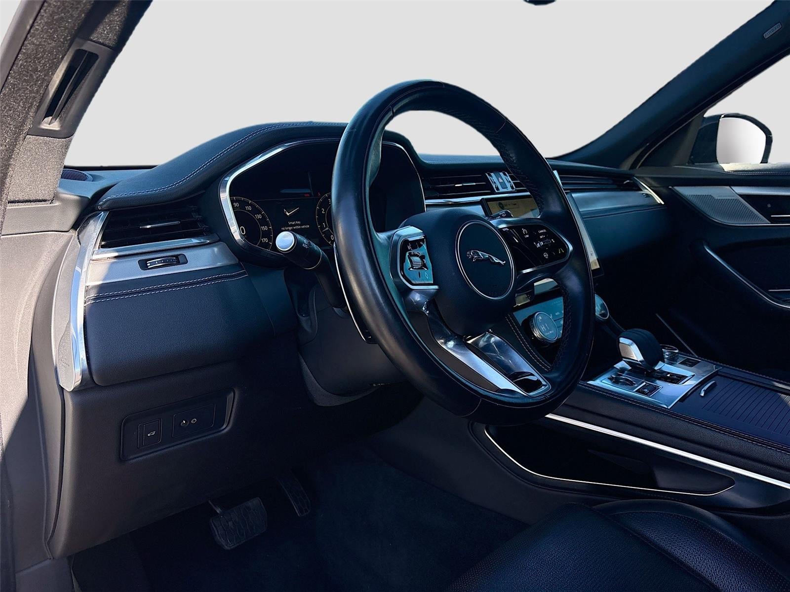 2024 Jaguar F-PACE R-Dynamic S