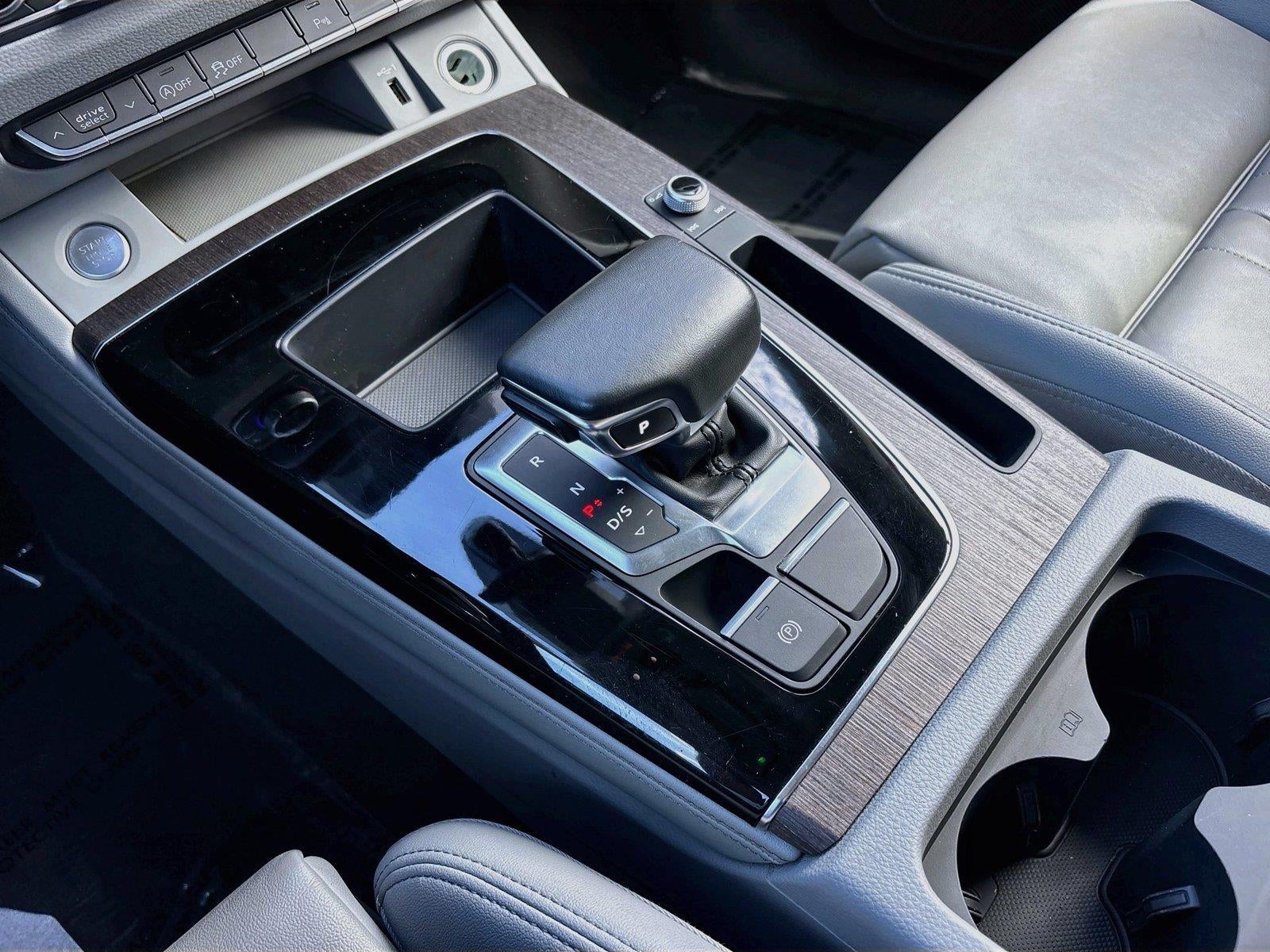 2024 Audi Q5 S line Premium Plus