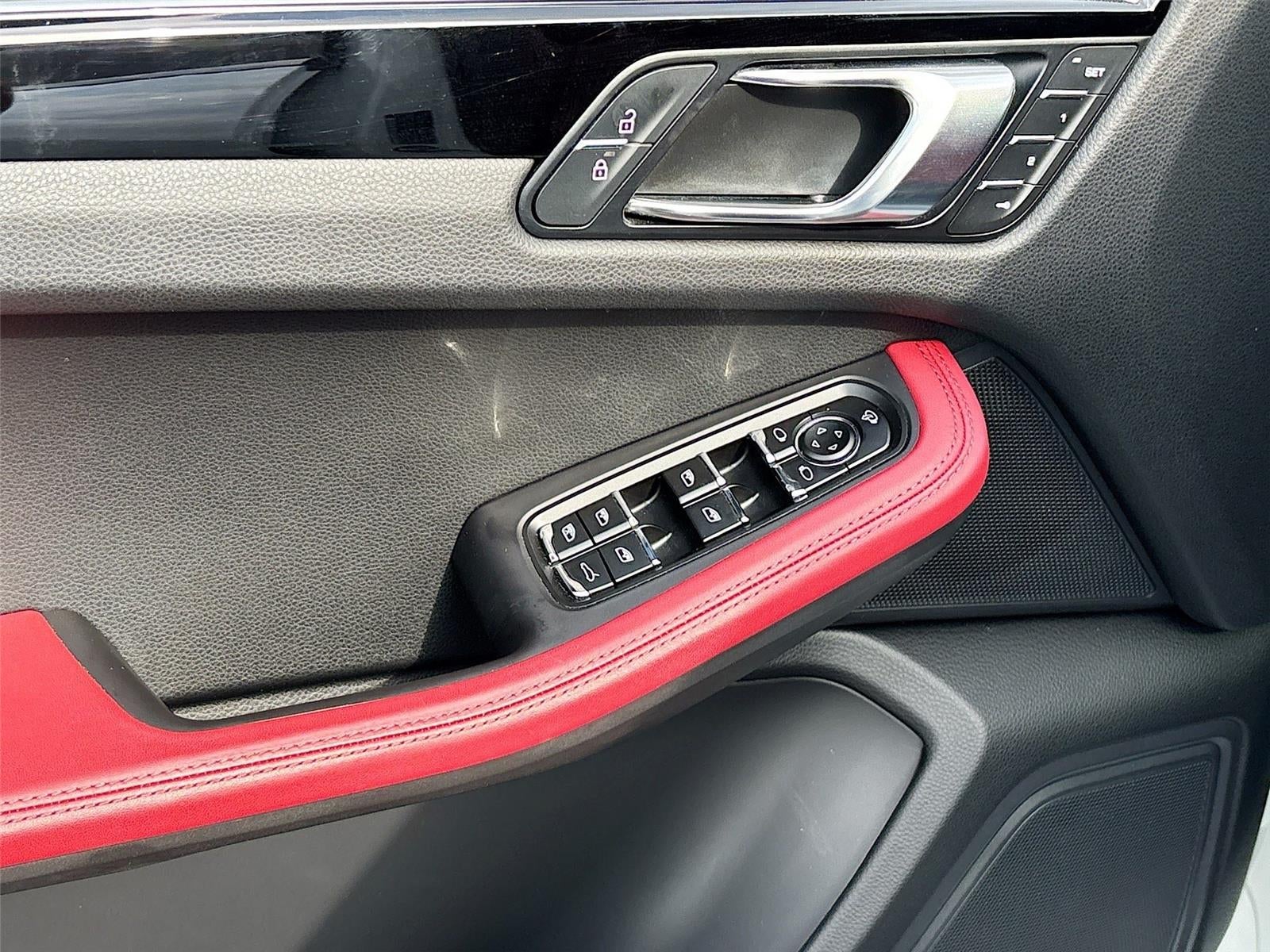 2023 Porsche Macan S
