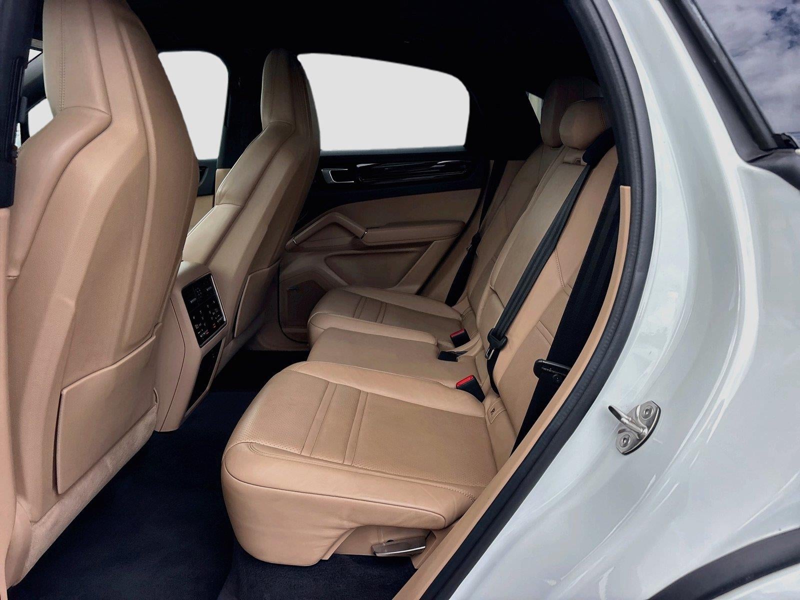 2021 Porsche Cayenne Coupe AWD