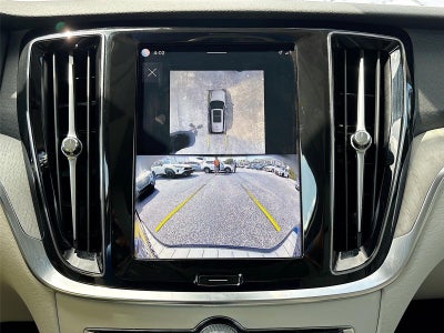 2025 Volvo V60 Cross Country Plus