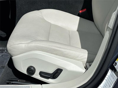 2025 Volvo V60 Cross Country Plus