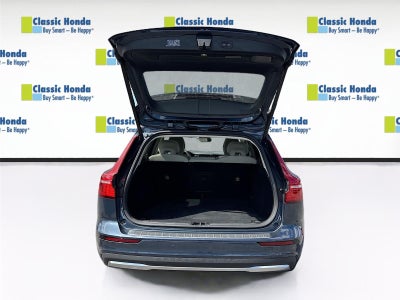 2025 Volvo V60 Cross Country Plus