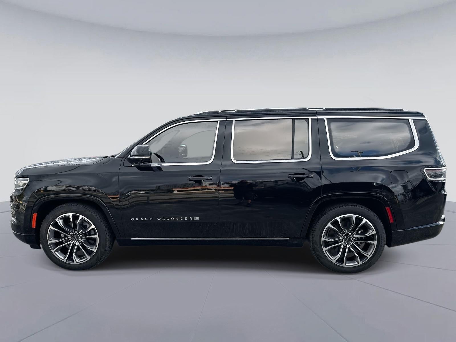 2023 Jeep Grand Wagoneer Series III