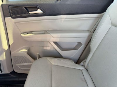 2021 Volkswagen Atlas 3.6L V6 SE w/Technology R-Line