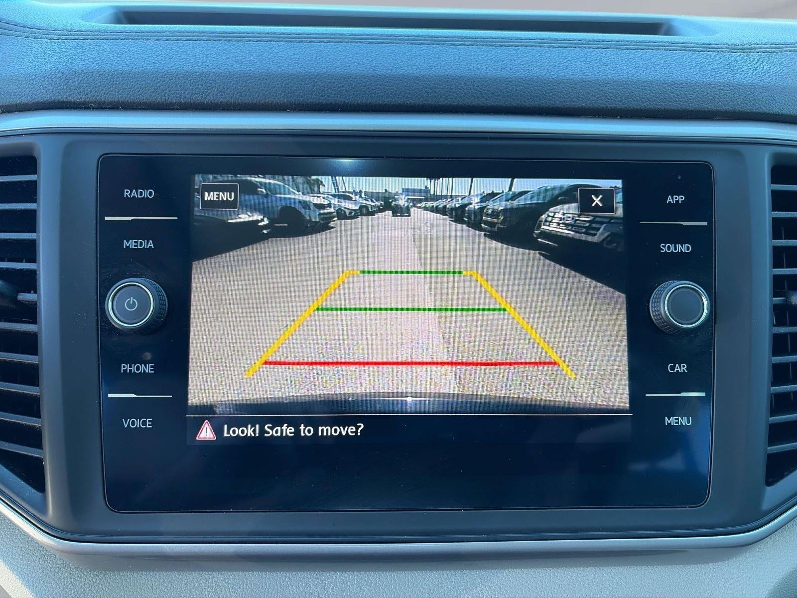 2021 Volkswagen Atlas 3.6L V6 SE w/Technology R-Line