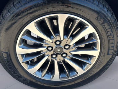 2020 Lincoln Nautilus Reserve