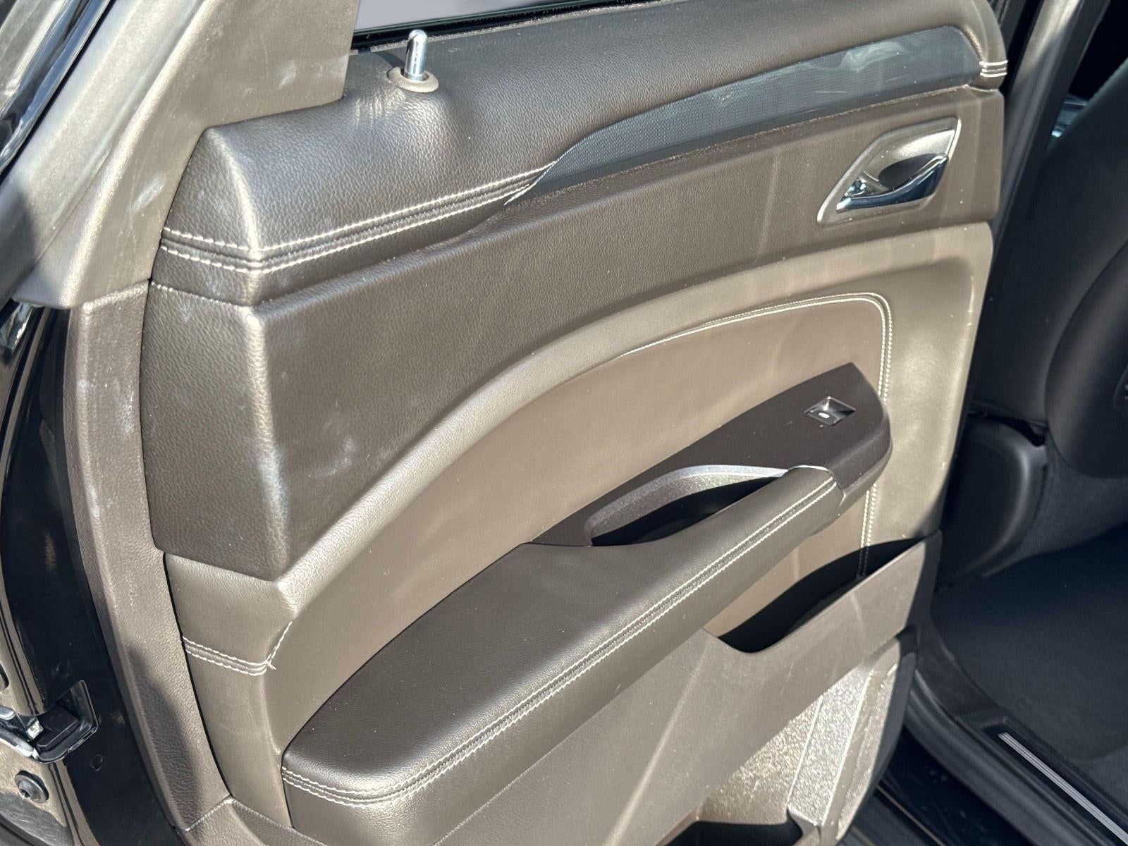 2016 Cadillac SRX Performance Collection