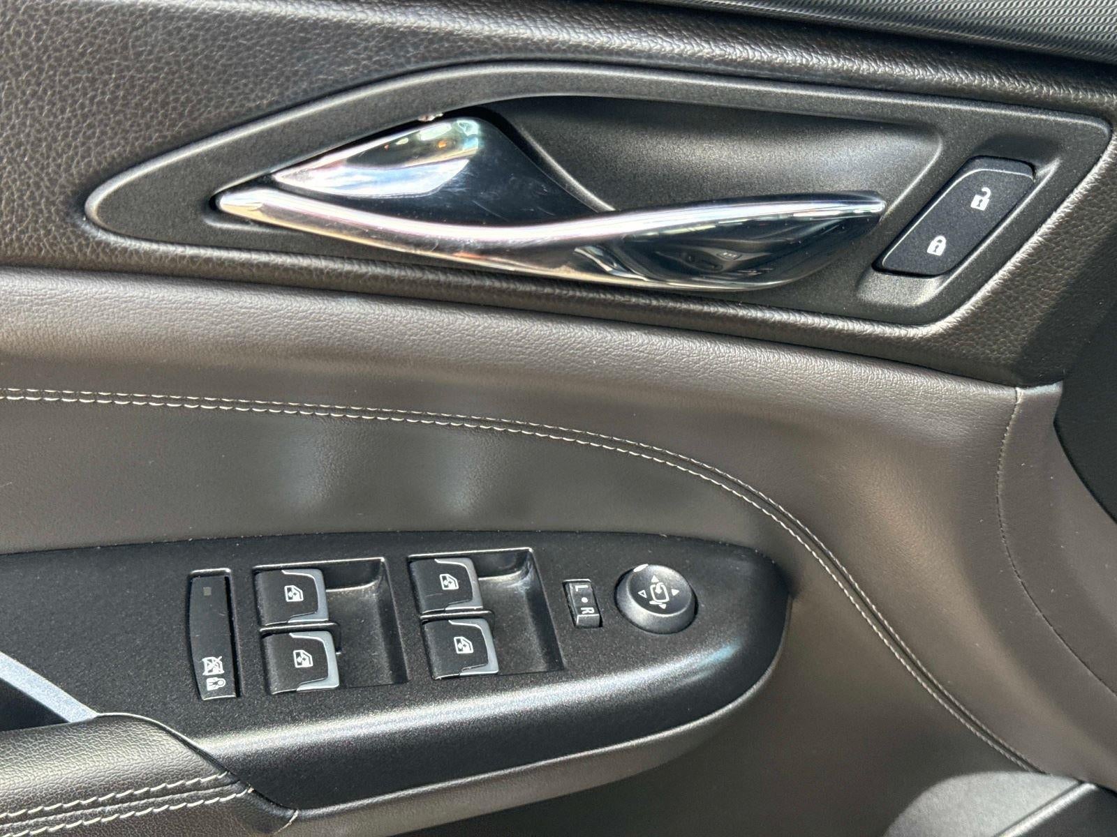 2016 Cadillac SRX Performance Collection