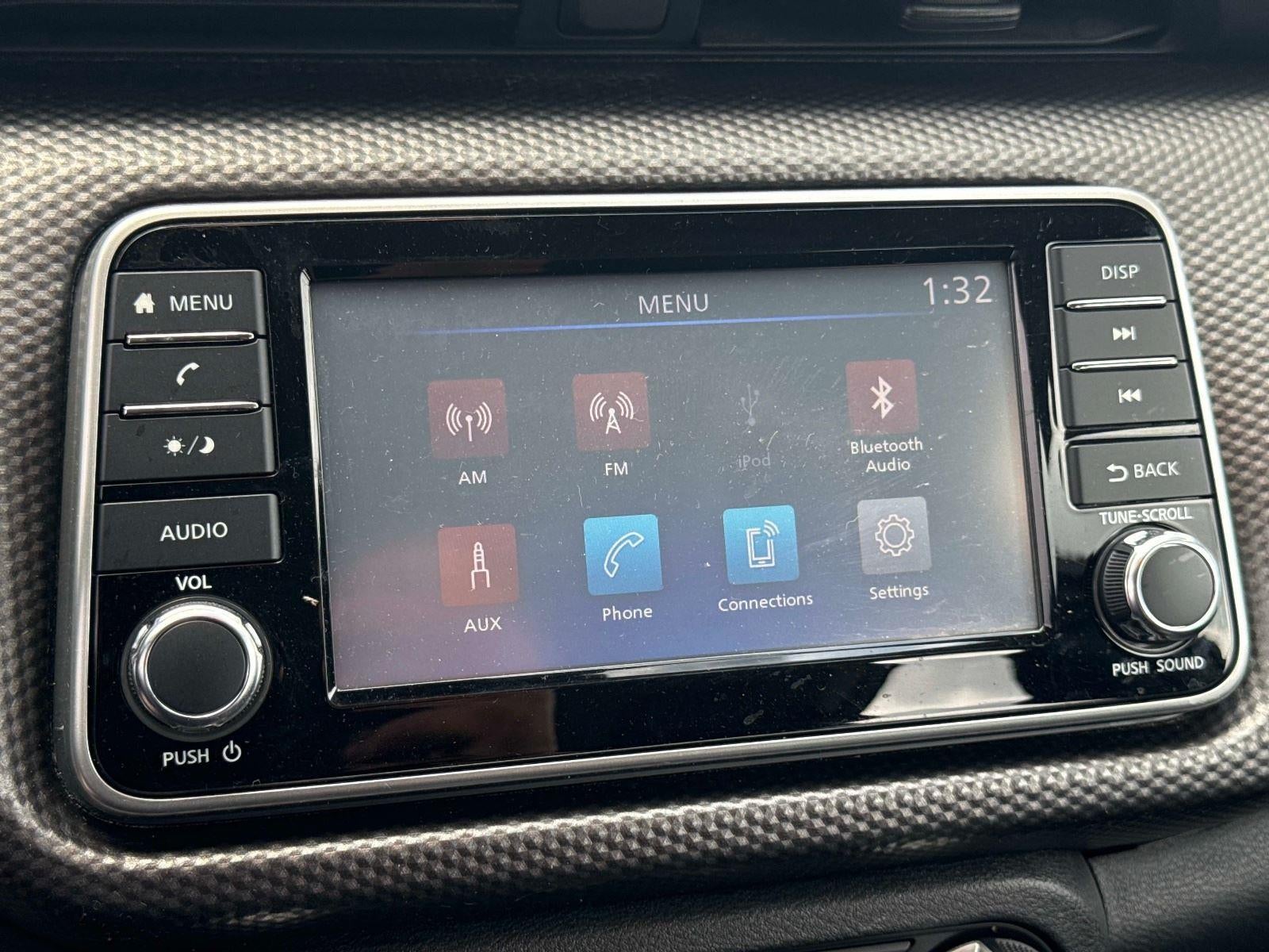 2020 Nissan Kicks S