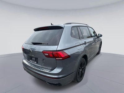 2022 Volkswagen Tiguan SE R-Line Black