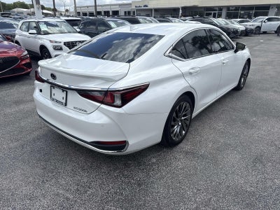 2025 Lexus ES ES 300h Luxury