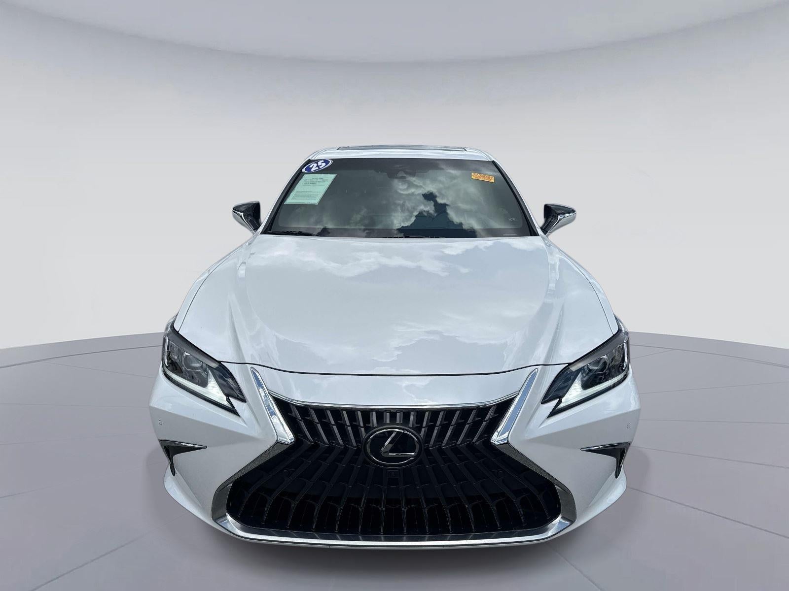 2025 Lexus ES ES 300h Luxury