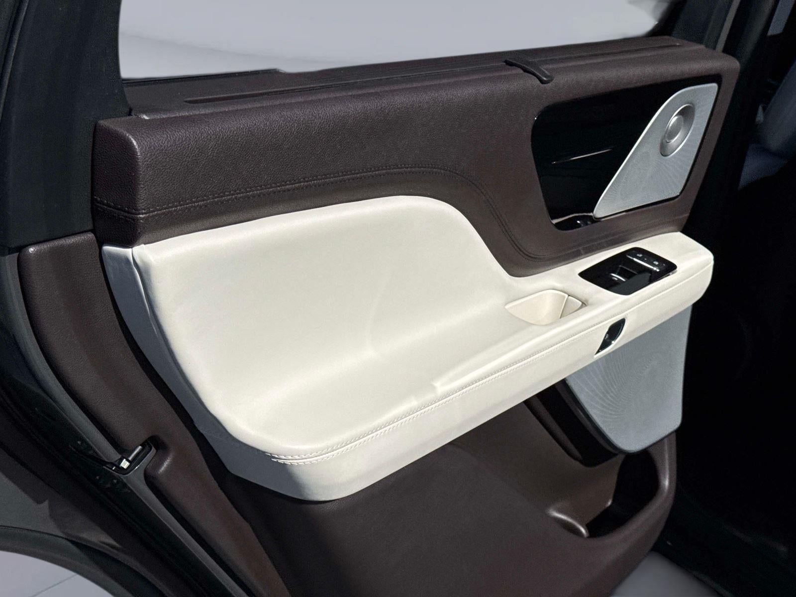 2020 Lincoln Aviator Black Label