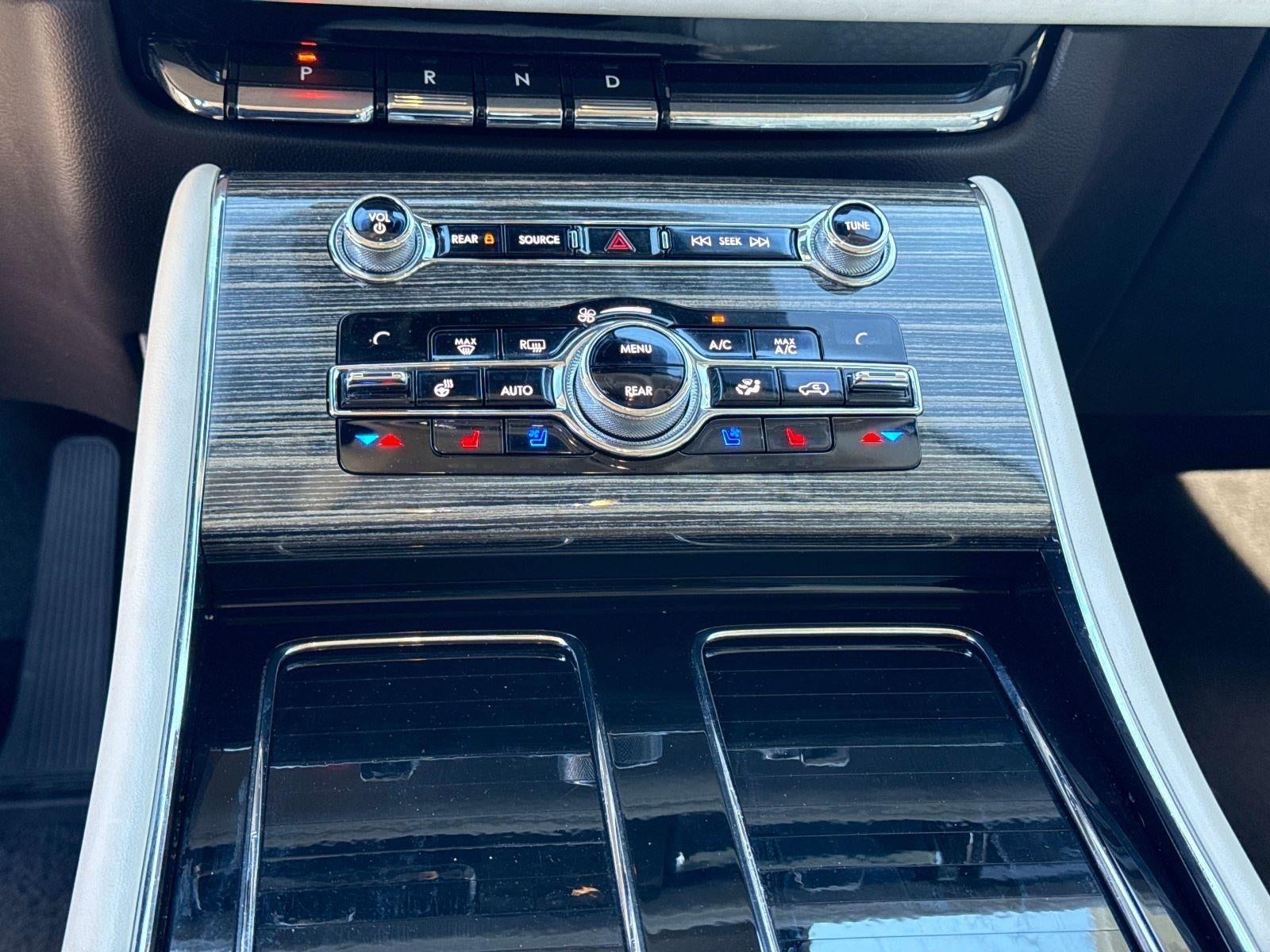 2020 Lincoln Aviator Black Label