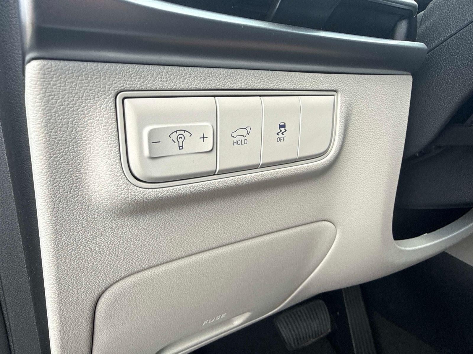 2025 Hyundai TUCSON SEL SEL