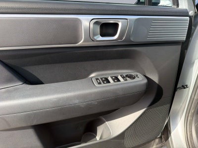2027 Hyundai Santa Fe SE