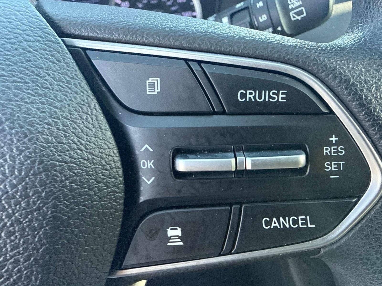 2020 Hyundai Santa Fe SE