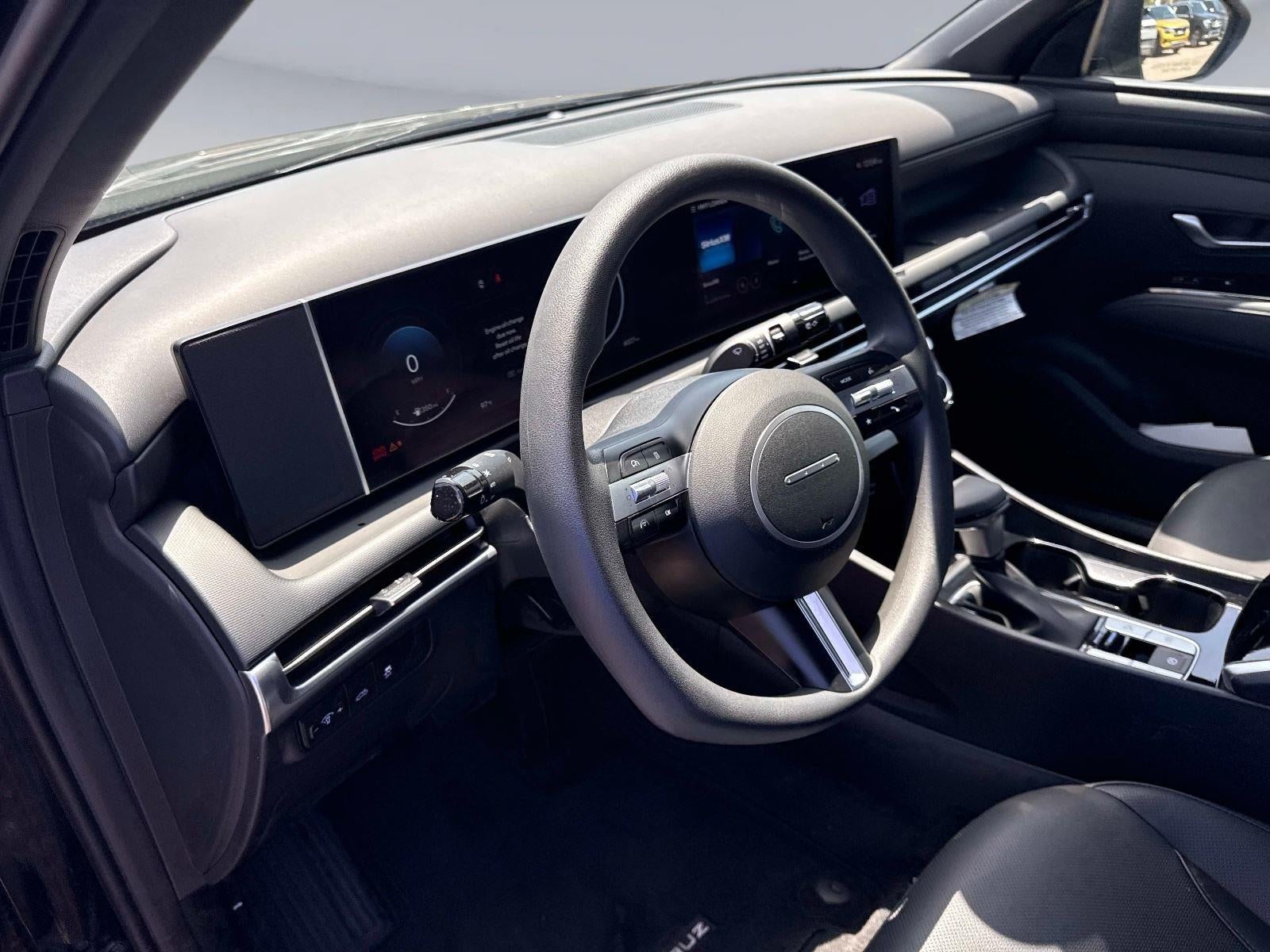 2025 Hyundai Santa Cruz SEL Activity