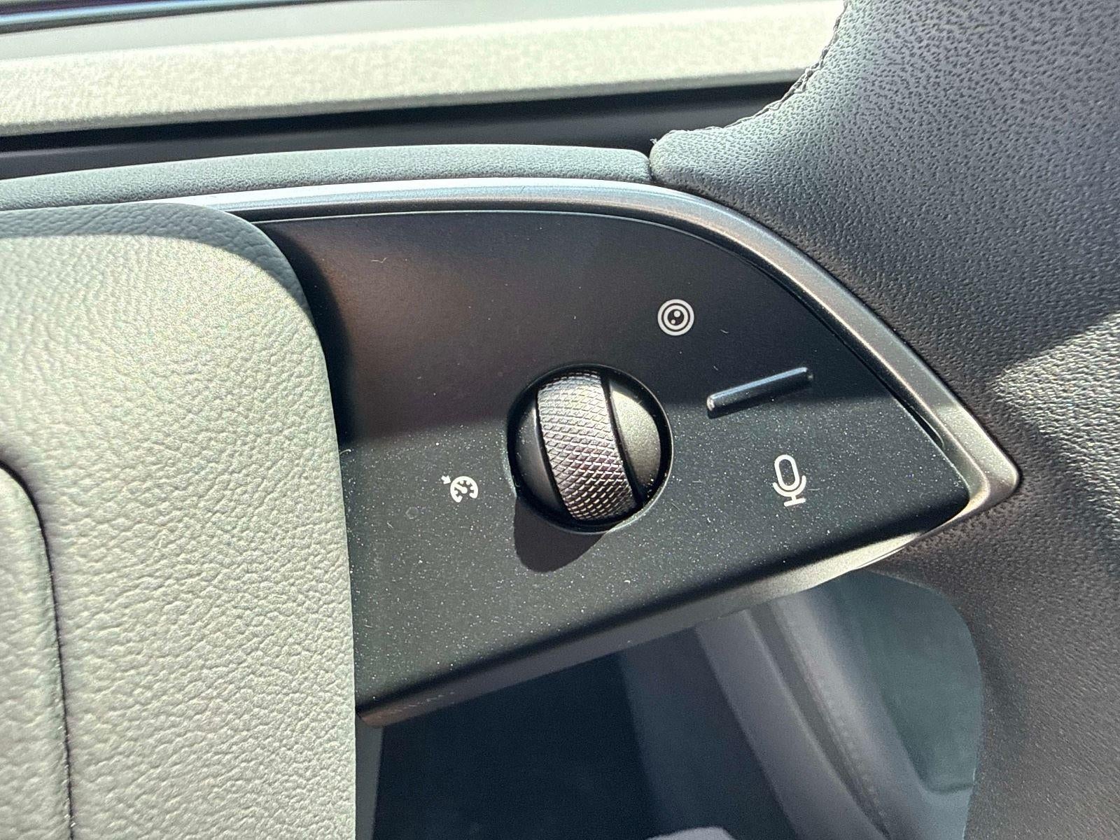 2026 Tesla Model 3 Premium