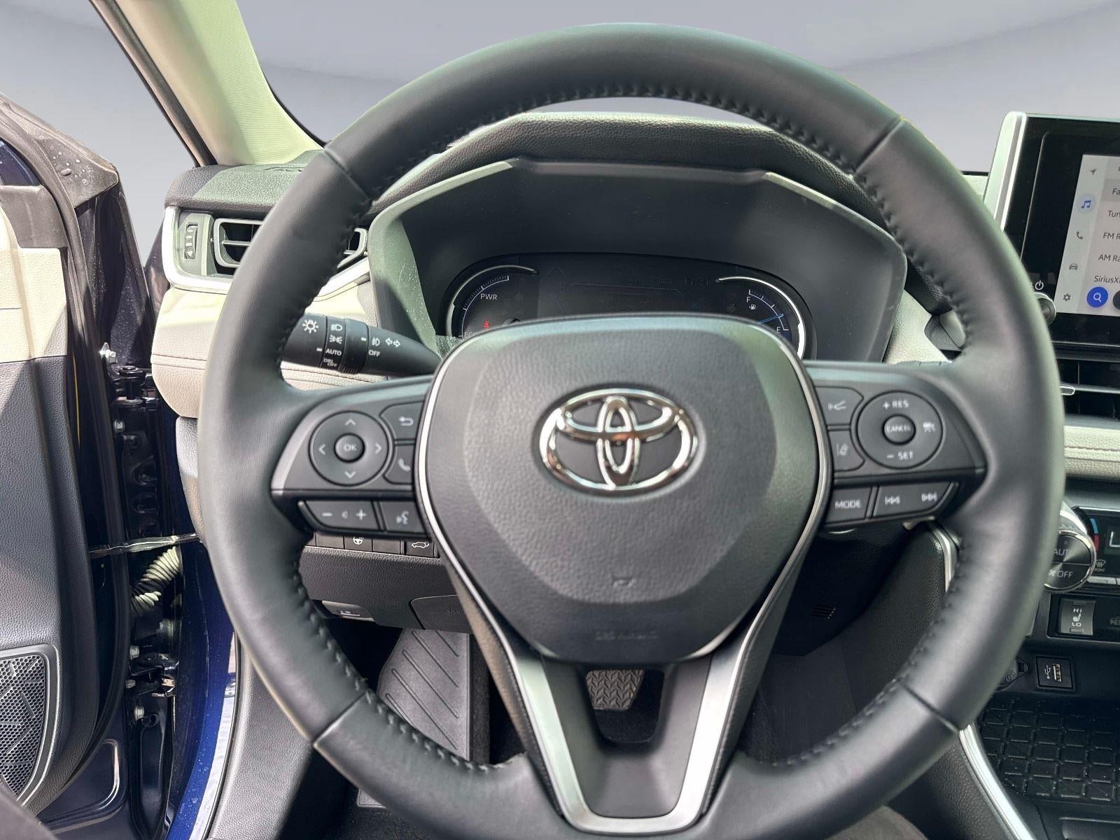 2025 Toyota RAV4 Hybrid XLE Premium