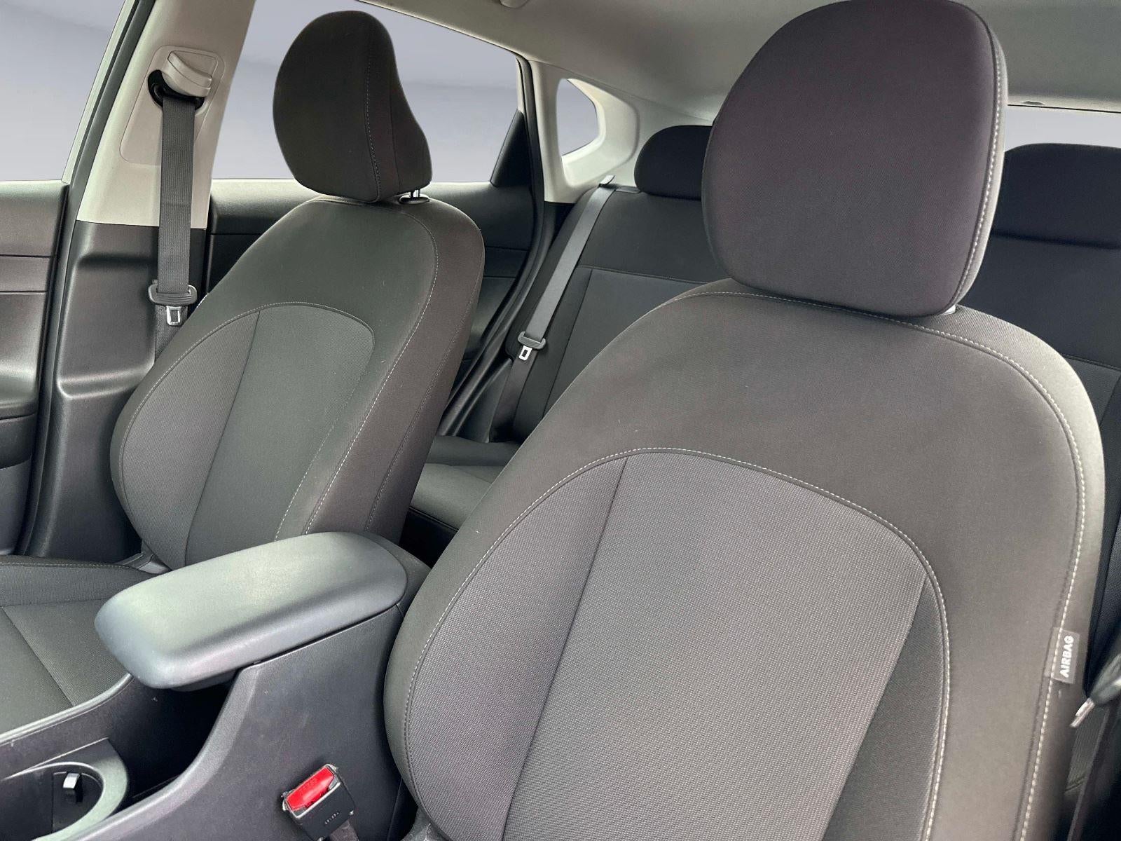 2024 Hyundai Kona SE