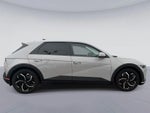 2024 Hyundai IONIQ 5 SE