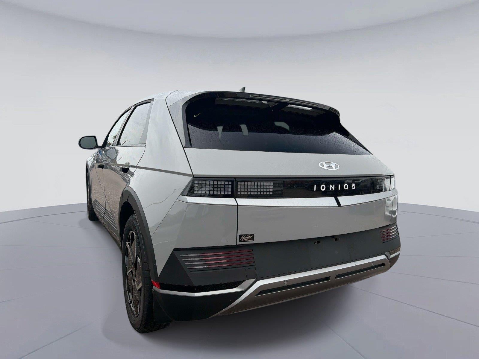 2024 Hyundai IONIQ 5 SE
