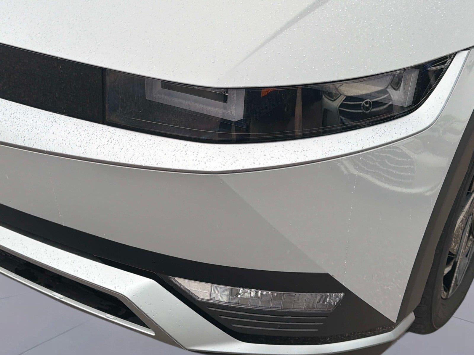 2024 Hyundai IONIQ 5 SE