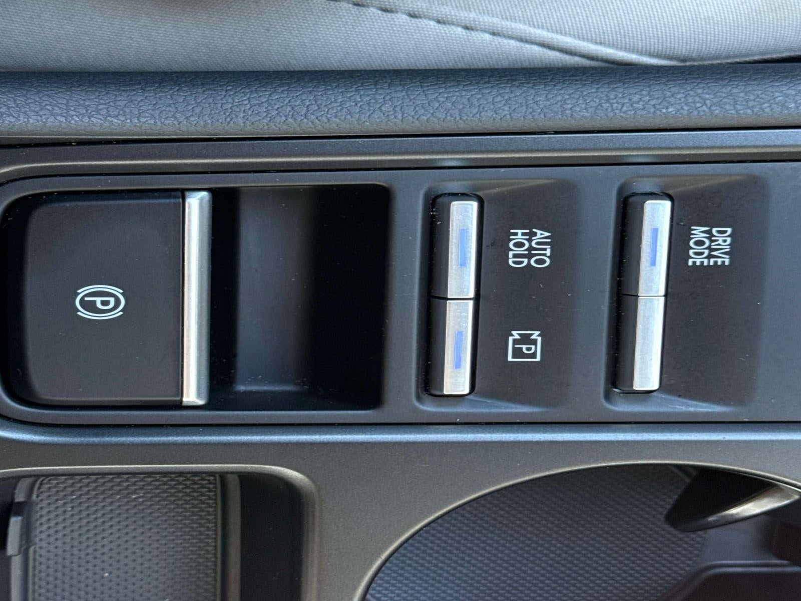 2025 Hyundai Sonata SE