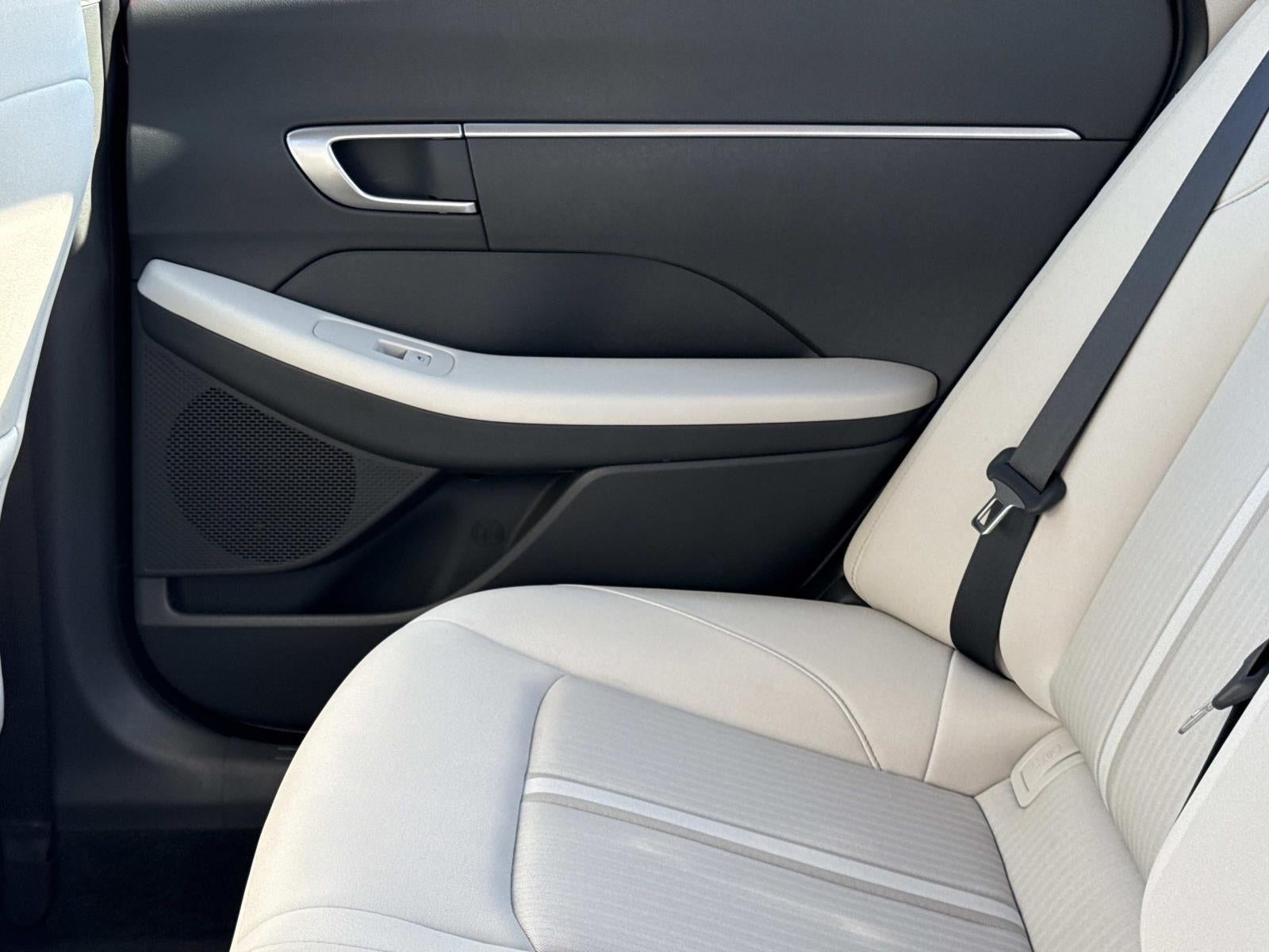 2025 Hyundai Sonata SE