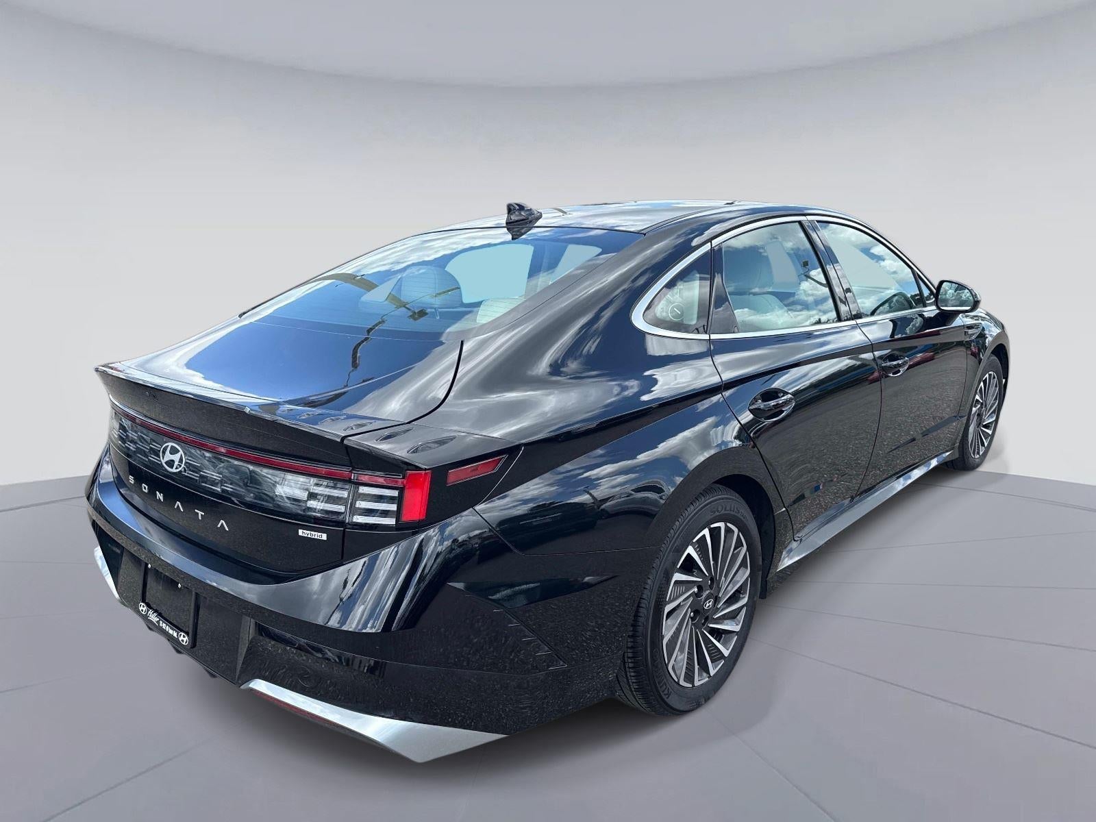 2025 Hyundai Sonata Hybrid SEL