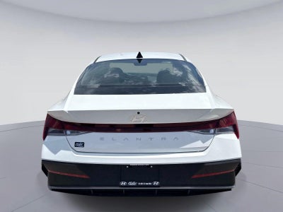 2026 Hyundai Elantra SE