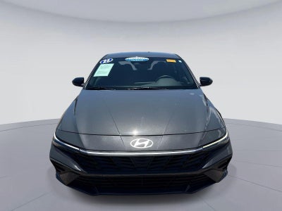 2025 Hyundai Elantra SEL Sport