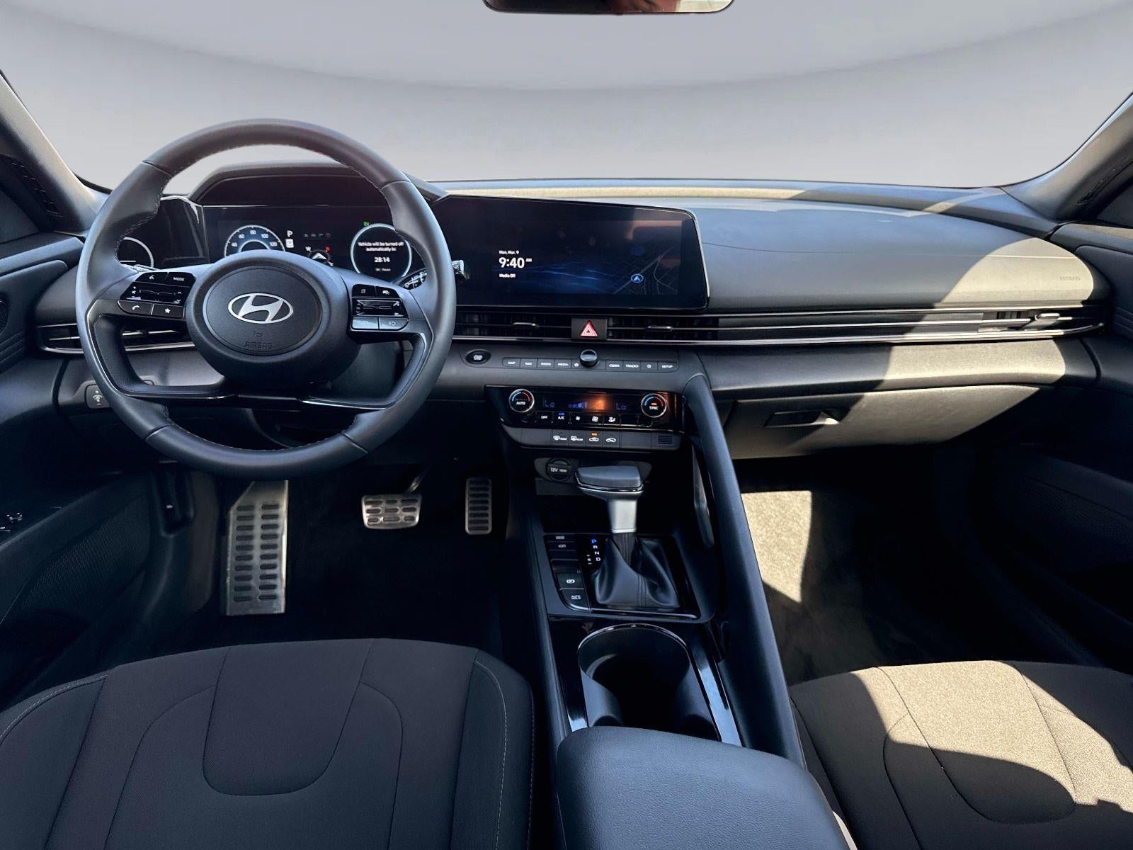 2025 Hyundai Elantra Hybrid SEL Sport