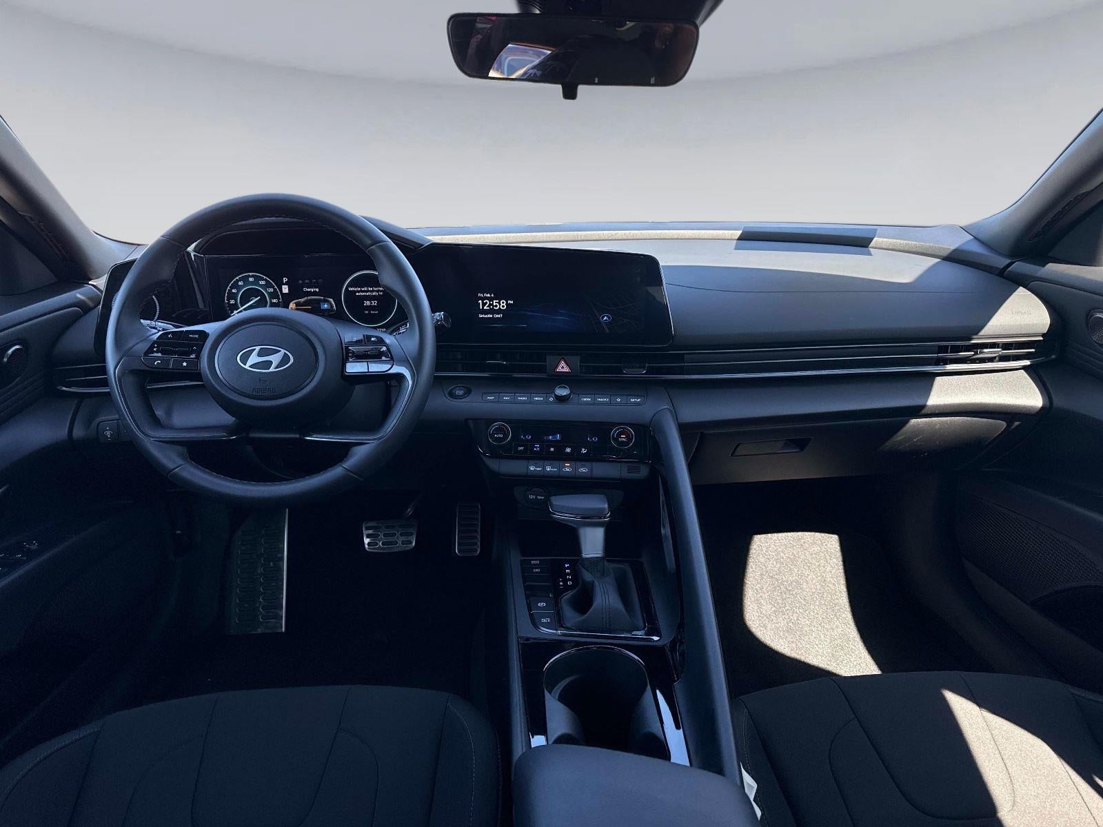 2025 Hyundai Elantra Hybrid SEL Sport