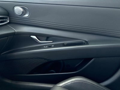 2025 Hyundai Elantra Hybrid Limited