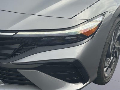 2025 Hyundai Elantra Hybrid Limited