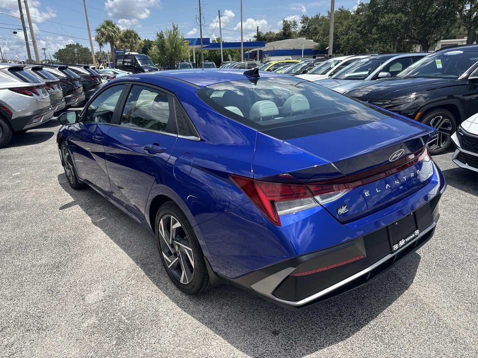 2025 Hyundai Elantra Limited