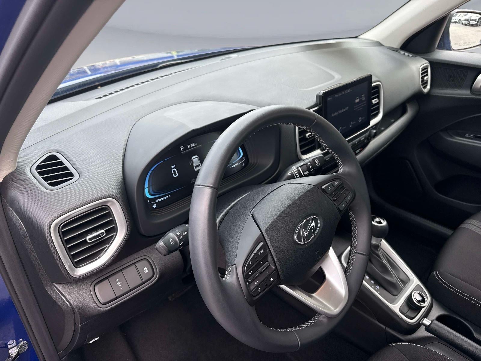 2025 Hyundai Venue SEL