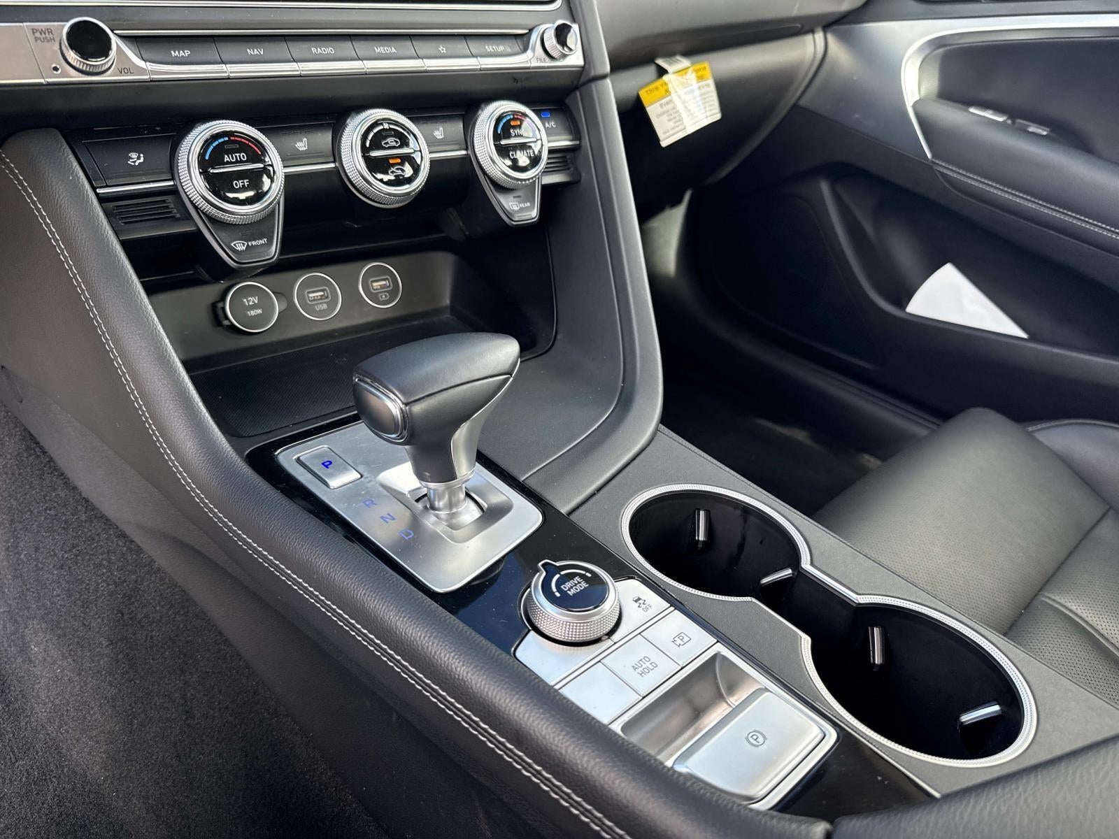 2023 Genesis G70 2.0T