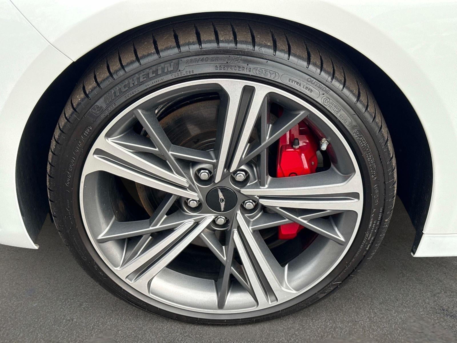 2025 Genesis G70 3.3T Sport Prestige