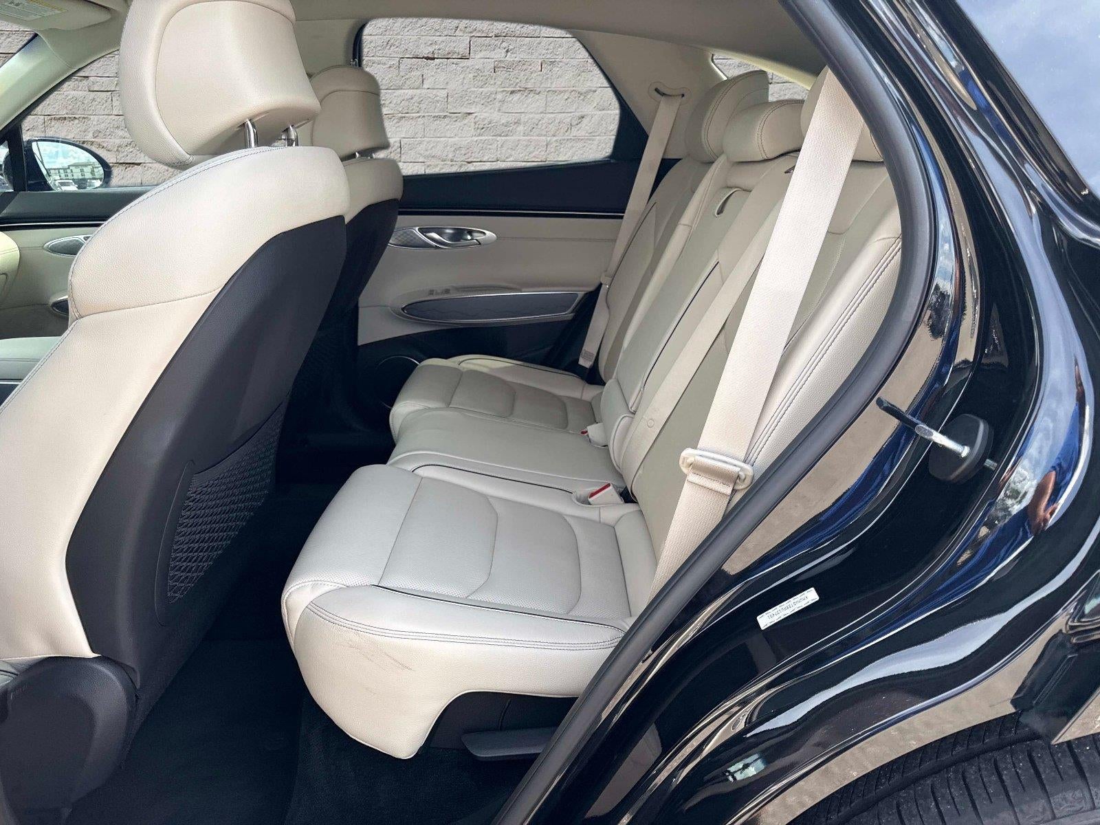 2023 Genesis Gv70 2.5T