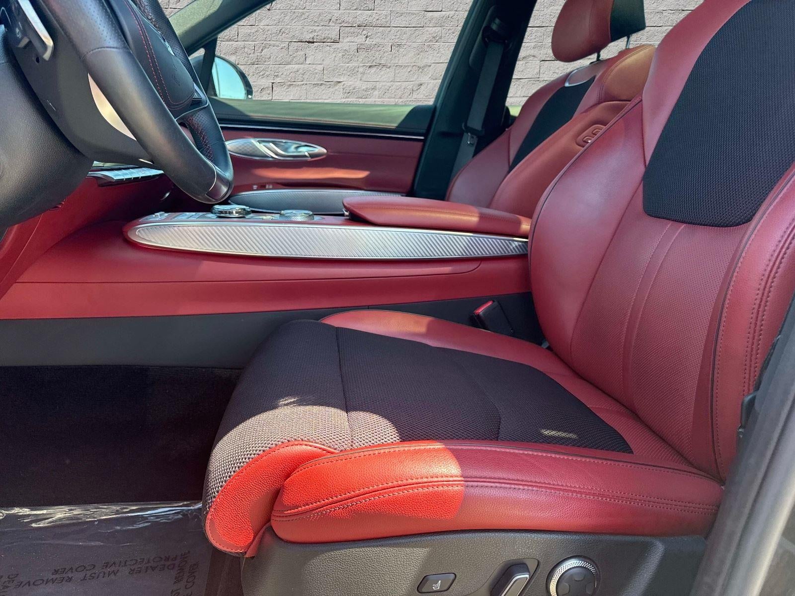 2023 Genesis GV70 2.5T