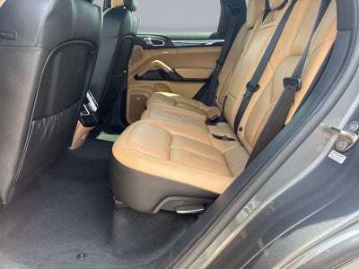 2016 Porsche Cayenne S