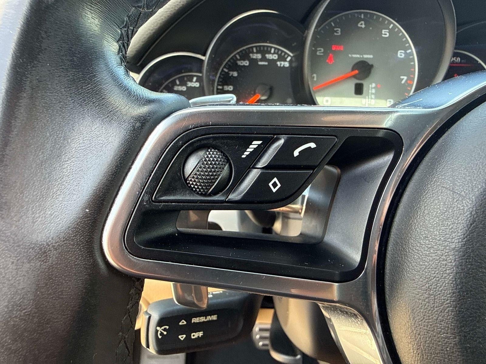 2016 Porsche Cayenne S