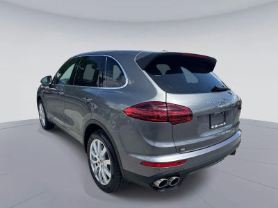 2016 Porsche Cayenne S